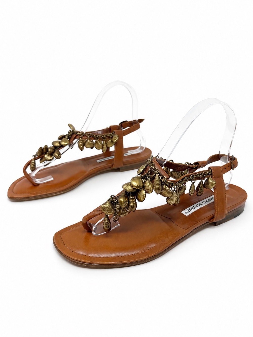 Manolo Blahnik Charm Leather Thong Flat Sandals Womens EU 38.5